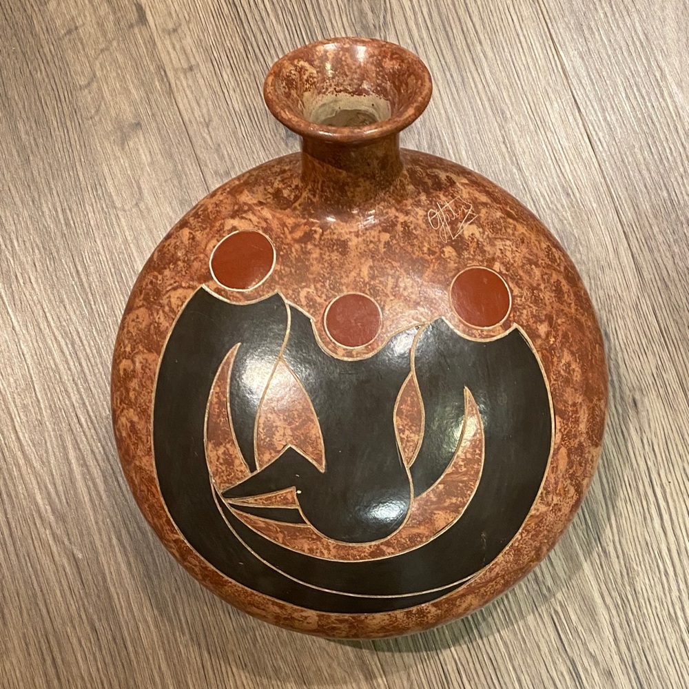 SIGNED‎ STUDIO Pottery Earth Tone Ceramic Vase Hand Thrown Boho Decor